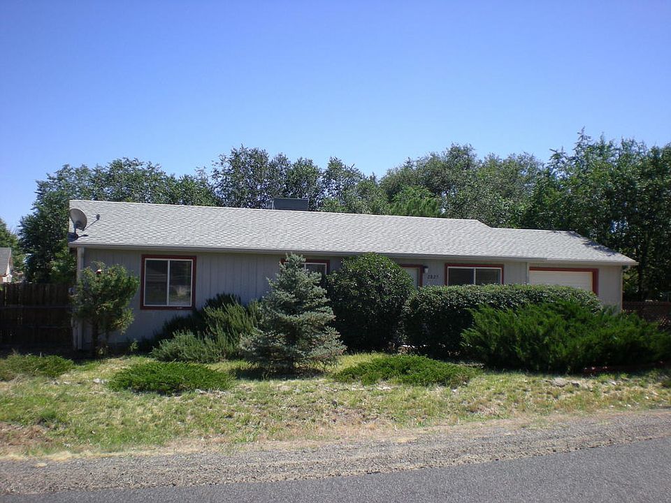 1st image of 2825 N Indian Wells Dr