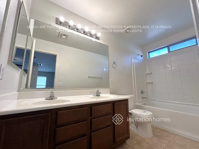 6446 W Valencia Dr — Photo 13