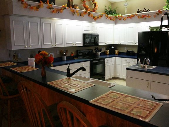5th image of 11637 E Steamboat Dr