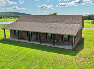 3693 State Highway 71 Hwy, Quinton, OK 74561