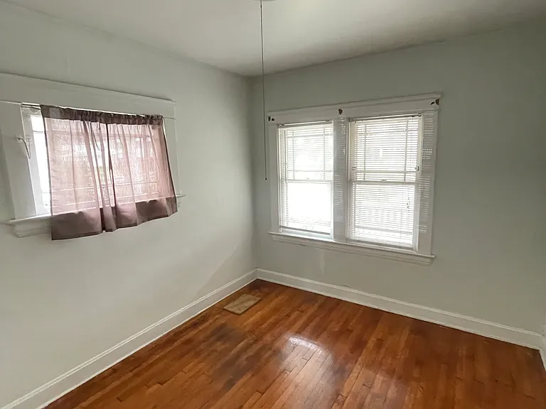 2288 Grandview Ave #1 — Photo 15