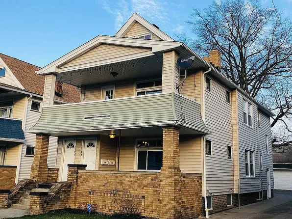 2189 Bunts Rd #Dn, Lakewood, OH 44107