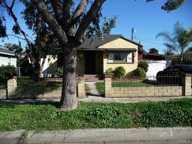 2nd image of 14814 Crossdale Ave