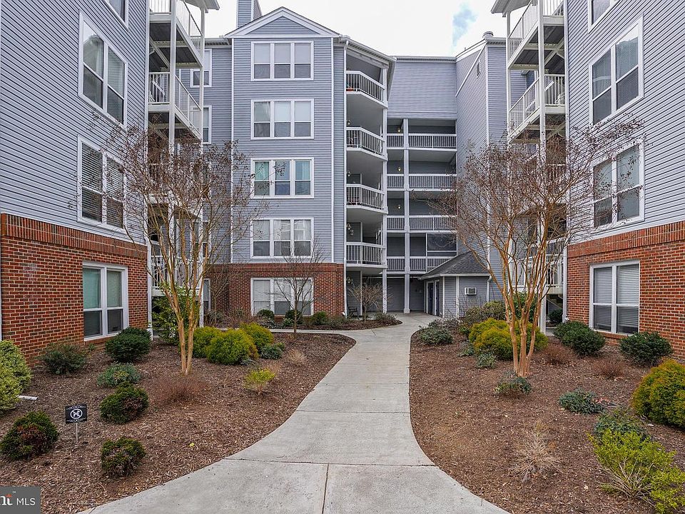 1st image of 3178 Summit Square Dr Unit 3-E1