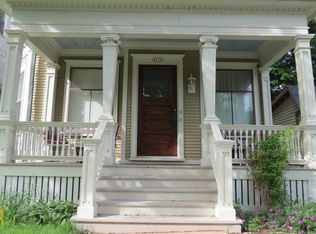 2118 E Kenilworth Pl #1, Milwaukee, WI 53202