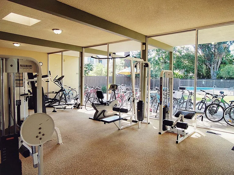Arastradero West Apartments — Photo 7