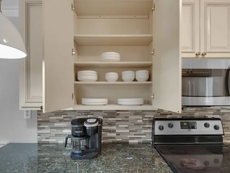 91 Norwood Dr #20 — Photo 15