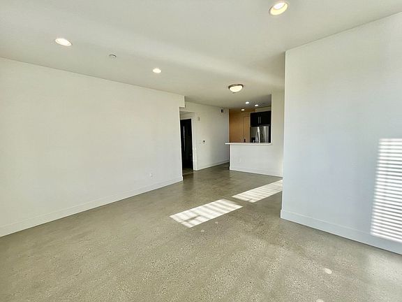 4th image of 11929 Courtleigh Dr APT 209