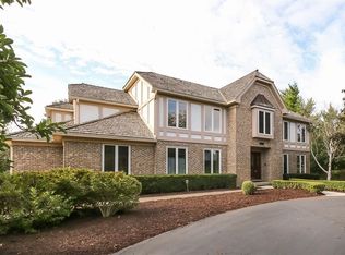 3933 Lakeview Ct, Long Grove, IL 60047