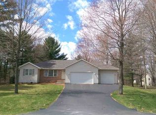 1975 Woodgate Ln, Kronenwetter, WI 54455