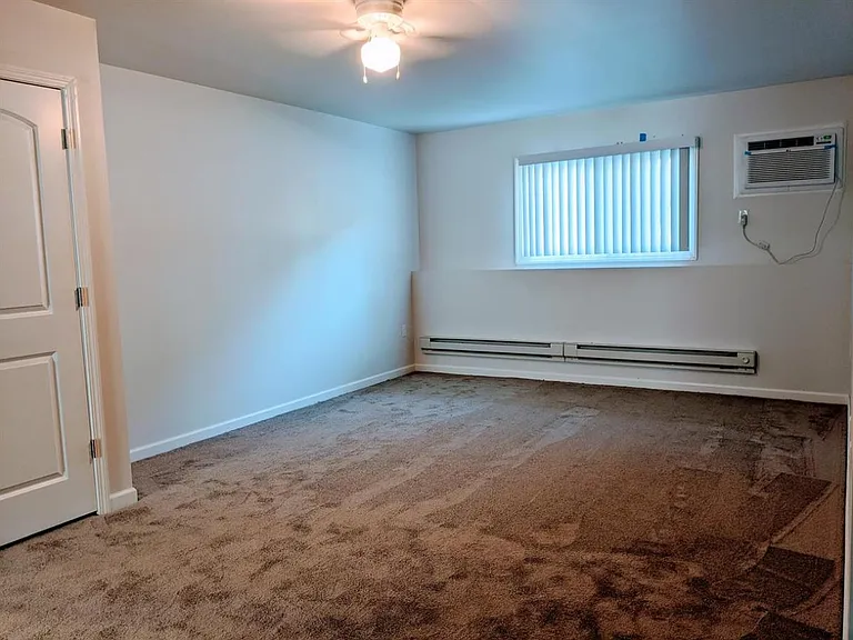 1110 S Cross St #1 — Photo 2