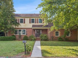 94 Colombia Dr, Newport News, VA 23608