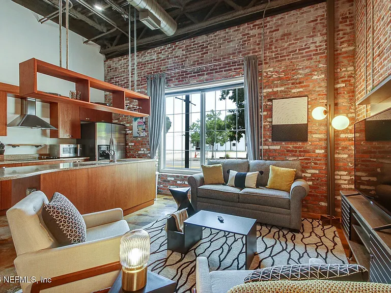 1050 Hendricks Ave #101 — Photo 13