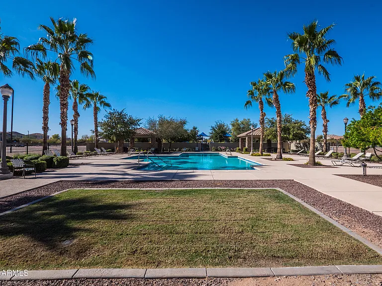 1628 E Canyon Creek Dr — Photo 40