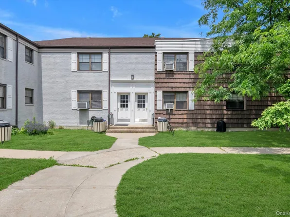 67-65 136th Street #B, Flushing, NY 11367