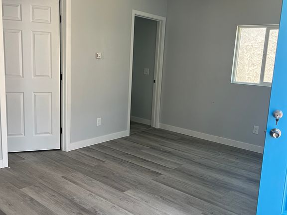 5th image of 421 S Boyle Ave #421