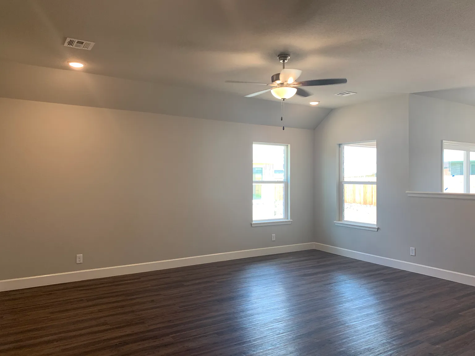13313 S 19th St - NEWER 4 Bedroom in Bixby Schools! — Photo 4
