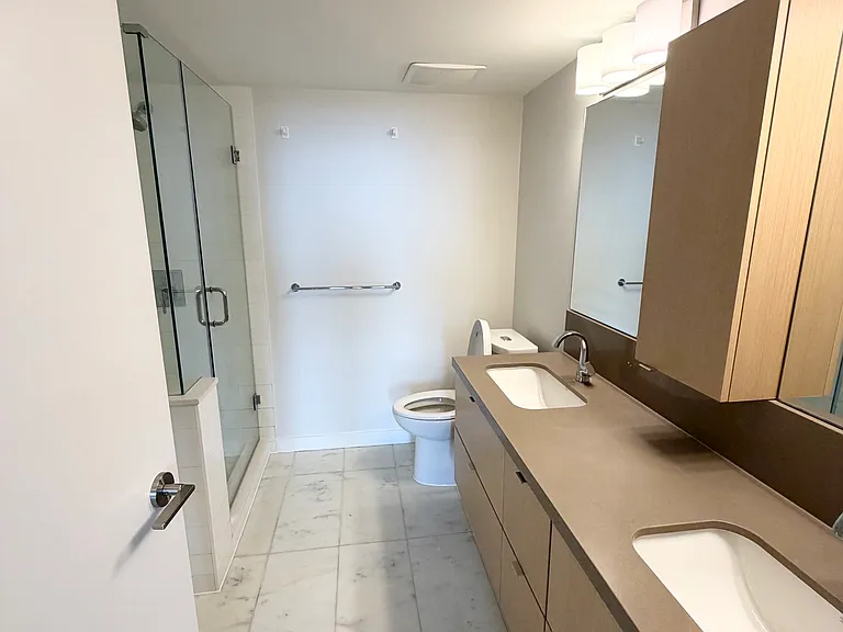 8189 Cambie St #2803 — Photo 16