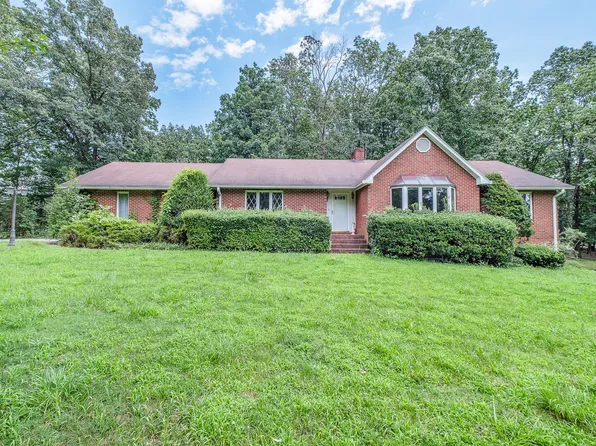 75 Eleanor Ln, Blue Ridge, VA 24064