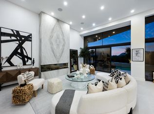 160 Kiva Dr, Palm Desert, CA 92260