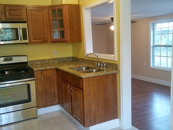 5th image of 4510 Arthur Dr