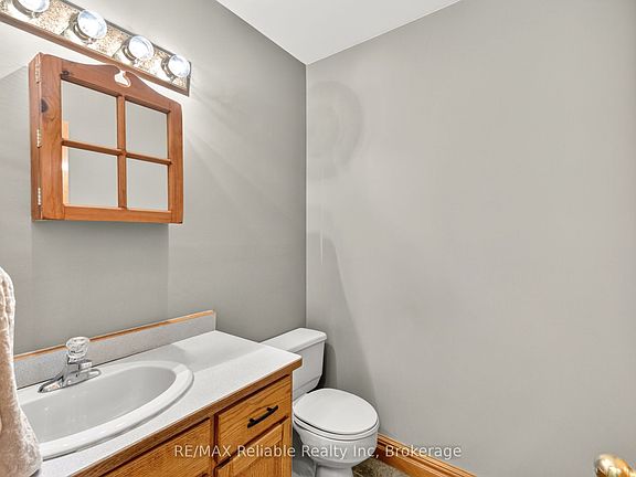5th image of 76 William St