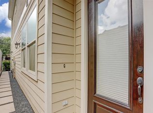 5217 Darling St, Houston, TX 77007