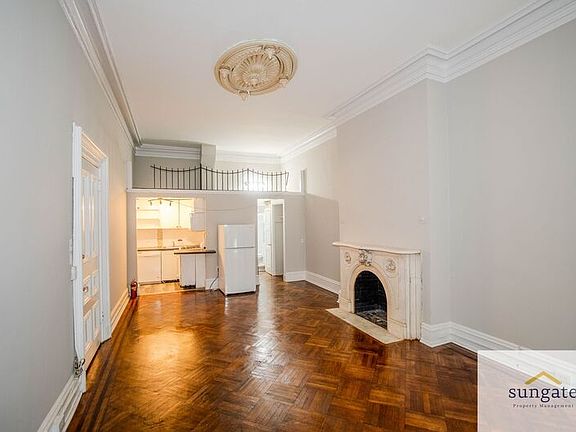 2nd image of 907 Saint Paul St #1F