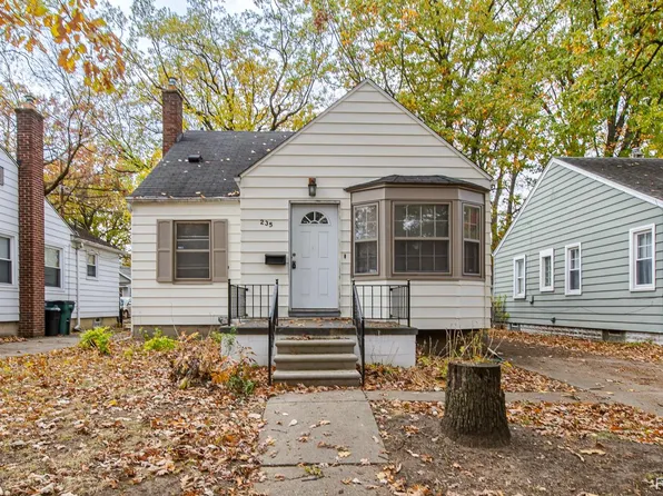235 Flowerdale St, Ferndale, MI 48220