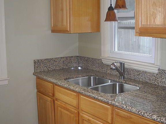 New Kitchen with Granite