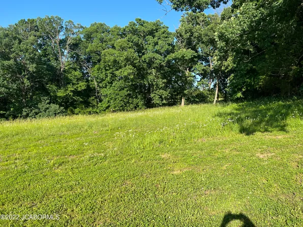 722 Dickerson Creek Dr, Jefferson City, MO 65109