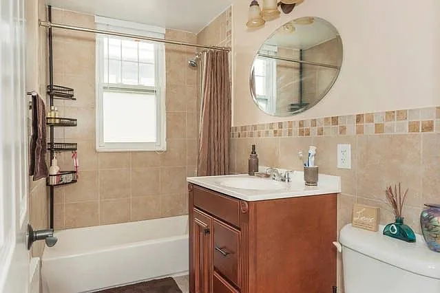 130 Sutherland Rd #5 — Photo 12