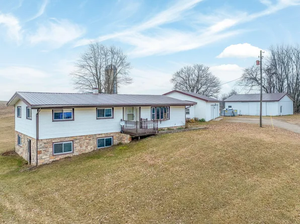 7872 10th Ave, Remus, MI 49340