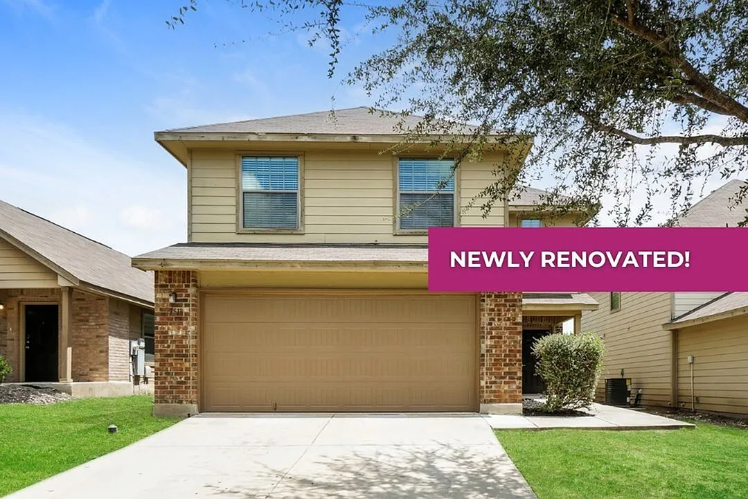 Enclave at Northeast Crossing — Photo 1