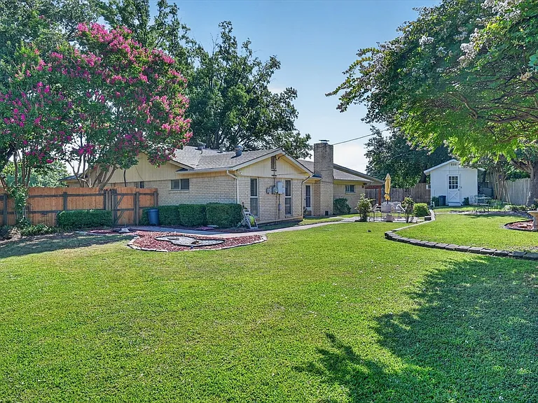 1306 Pueblo Ct — Photo 13