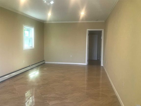 3rd image of 68 Arrow Ln