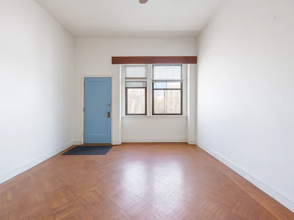 36-13 Tenth Street image 3 of 10