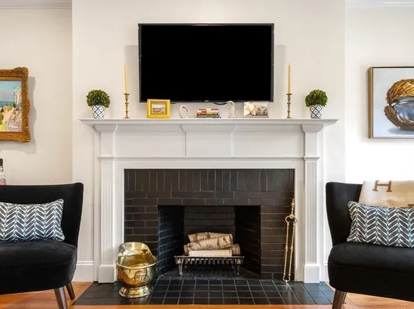 88 Mount Vernon St APT 30, Boston, MA 02108