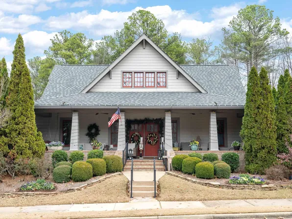 3934 James Hill Cir, Birmingham, AL 35226