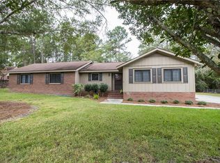 2503 Red Oak Dr, Waycross, GA 31501