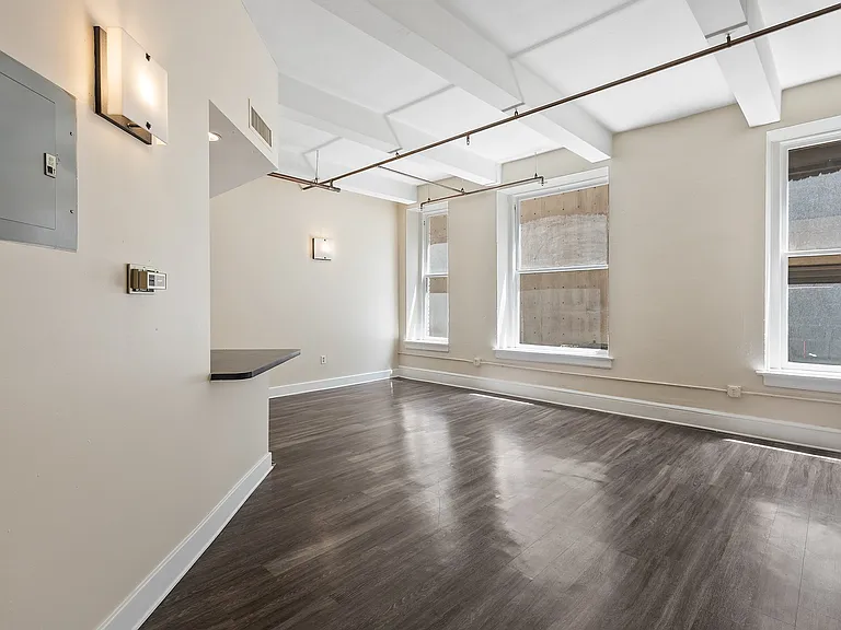 Chamber Lofts — Photo 28