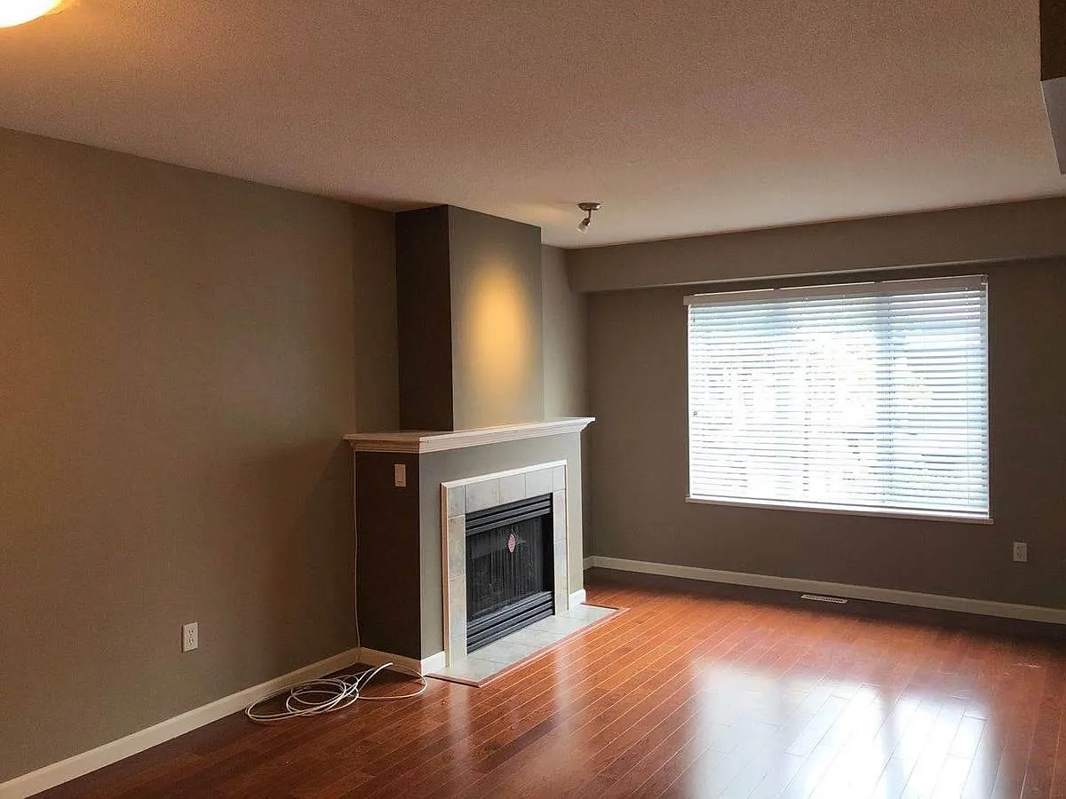 2 bed, 1177 sqft, $2,200 — Photo 4