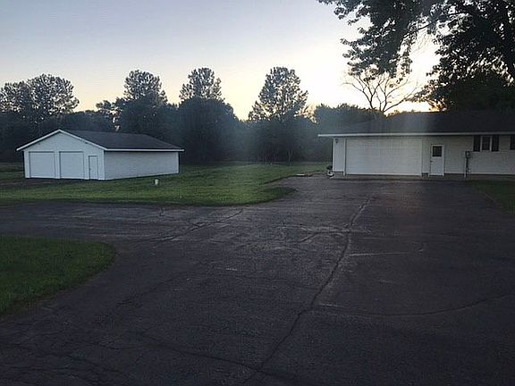 2nd image of 24773 County Road 138 St
