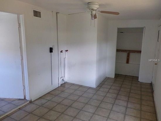 2nd image of 1119 Carlton St