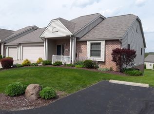 949 Amundsen Dr, Canal Fulton, OH 44614
