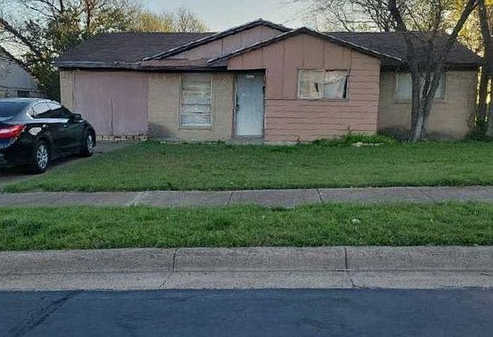 1st image of 6528 Sebring Dr