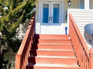 36 South St #1B, Southbridge, MA 01550