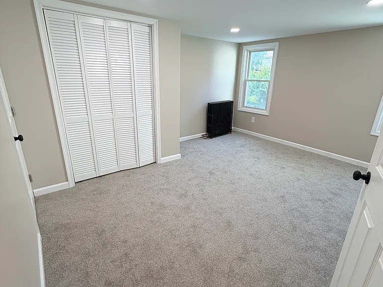 621 Pear St — Photo 16