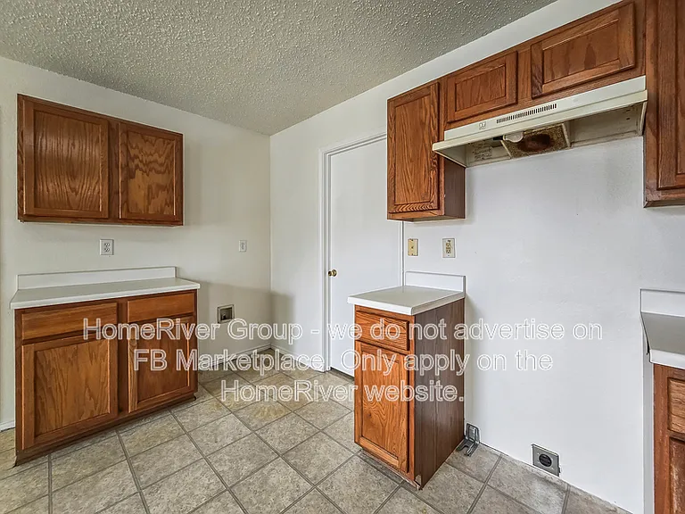 8011 Mosstree Dr — Photo 6
