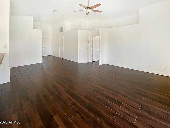 4th image of 4516 E MEADOW LARK Way